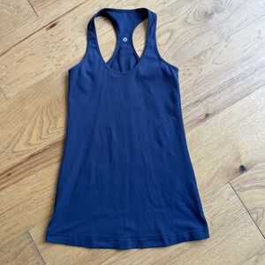 Lululemon Cool Racerback Dark Blue Size 6 EUC